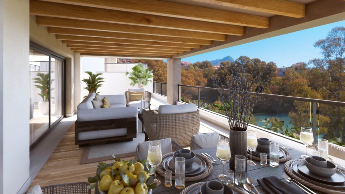Marbella Lake Balcony